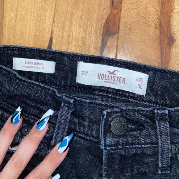 NWOT|HOLLISTER BLACK SKINNY JEANS|MENS W26 L30 - Picture 2 of 4
